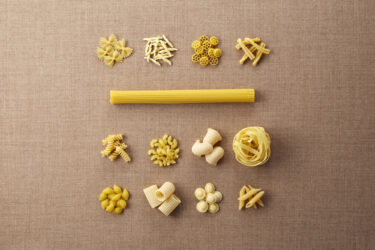パスタの形による名前の違いを覚えて使い分けよう