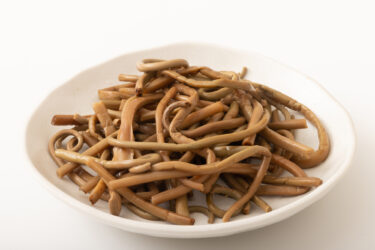 春の味覚・ゼンマイの魅力！栄養＆レシピで食卓に彩りを