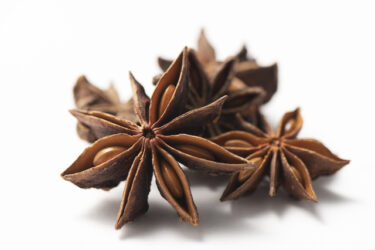 スターアニスの魅力再発見：香り高いスパイスの歴史と使い方