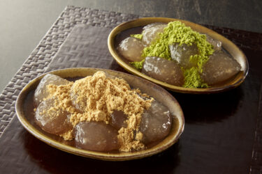 和のぷるぷる食感わらび餅粉ってどんな粉？基本からアレンジまで徹底ガイド。